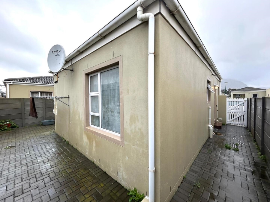 2 Bedroom Property for Sale in Costa Da Gama Western Cape